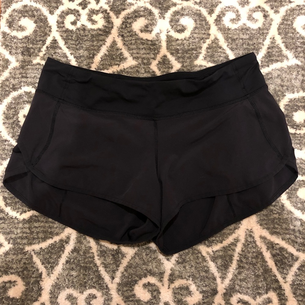 🍋lululemon black shorts size 8🍋